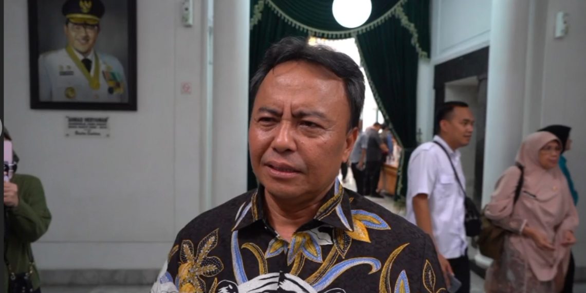 Sekda Jabar akan Evaluasi Aplikasi Buatan Pemerintah Daerah