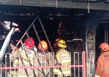 kios di pasar simpang dago