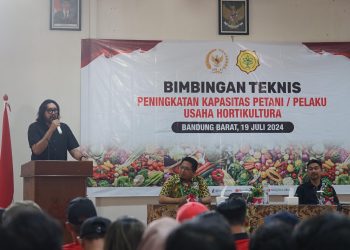 Gelar Bimtek, Ono Surono Serap Aspirasi Petani Hortikultura di Lembang