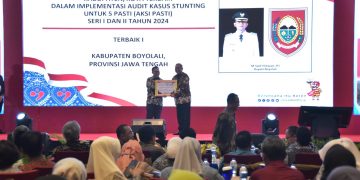 DP2KBP3A Kabupaten Boyolali Menerima Penghargaan dari BKKBN