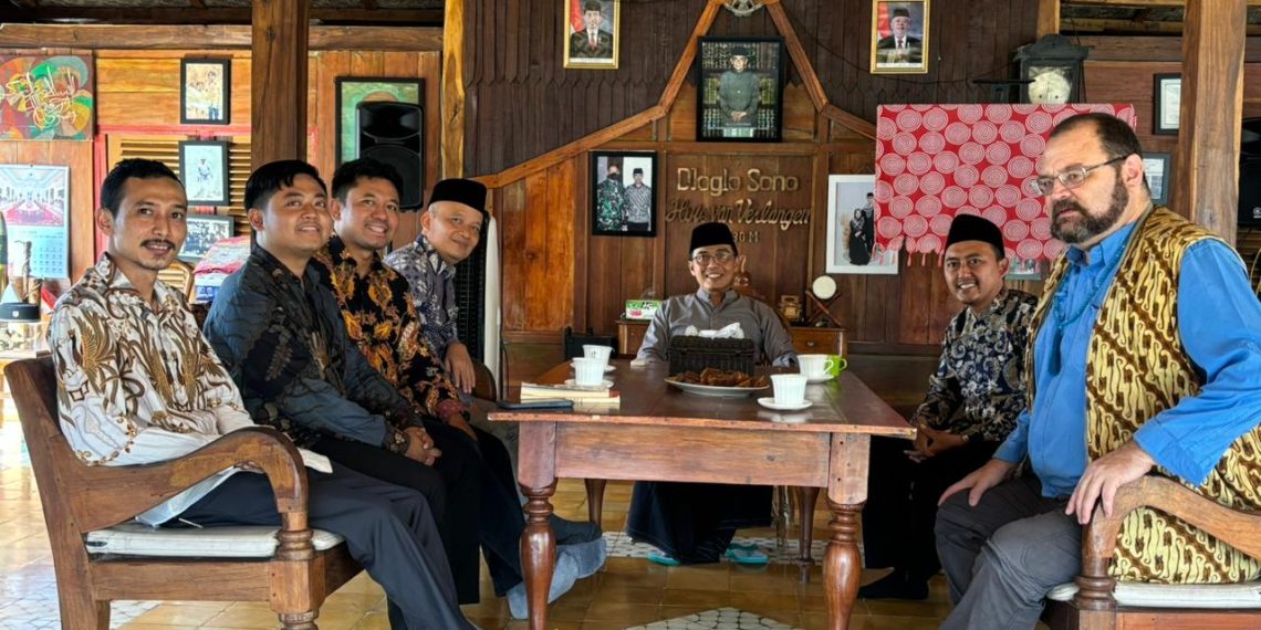 Pesantren Miftahul Khoirot