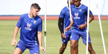 Latihan Intens Persib Bandung di SOR Arcamanik, Fokus Kesiapan Tim