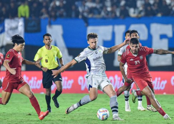 Gol Tunggal Berguinho Bikin Persib Tersungkur di Si Jalak Harupat