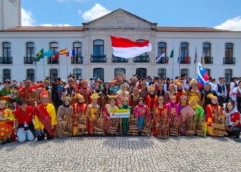 tim muhibah angklung