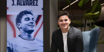 Efek Domino Kepindahan Julian Alvarez dari Manchester City ke Atletico Madrid