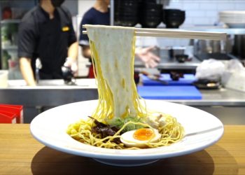 flying chizu ramen