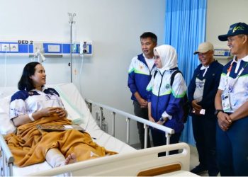 Atlet Terjun Payung yang Jatuh Dijenguk Pj Gubernur Jabar