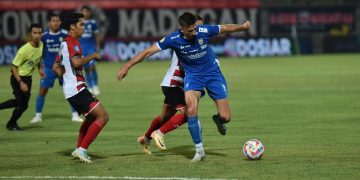 Persib lawan madura