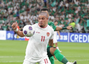 Saling Klaim Gol, Ragnar Oratmangoen Goda Sandy Walsh