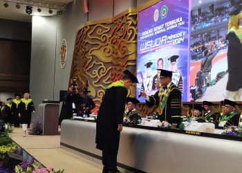 wisuda unjani