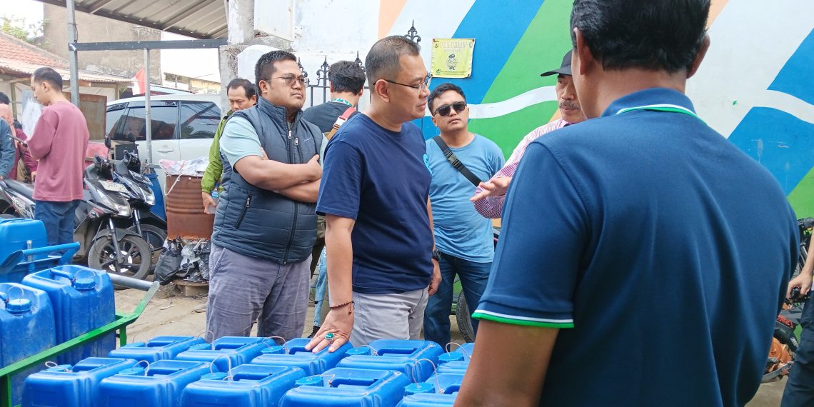 Kang Arfi Blusukan ke Blok Banjir