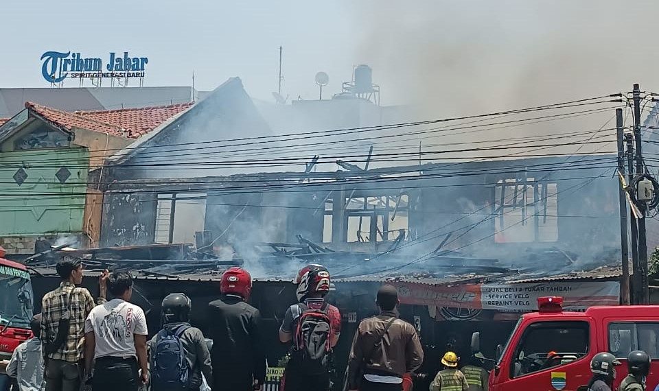 kebakaran soekarno hatta