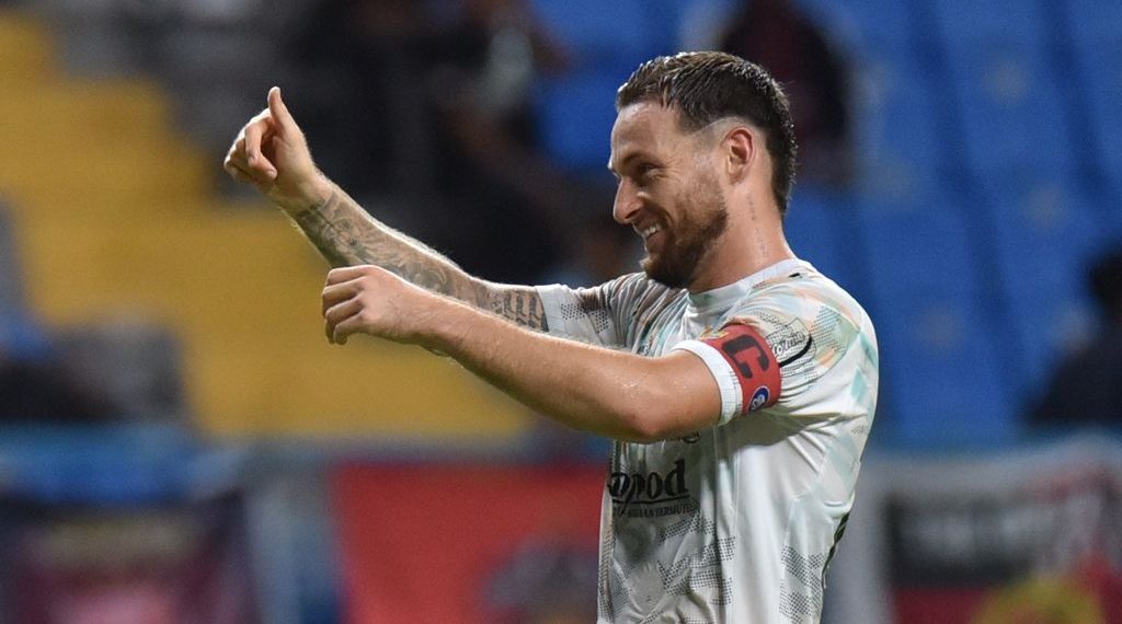 laga persib persebaya