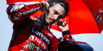 Pecco Kesal Motornya Bermasalah