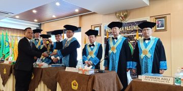 Sidang Disertasi Deni Permana