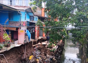 sempadan sungai bandung