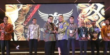 bank bjb raih Platinum Rank