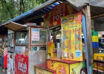 Bisnis “Teh Poci” Laris Manis Raup Omzet Jutaan Perbulan