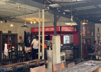 Kafe Carita, Tempat Nongkrong Asyik di Tengah Kota Bandung