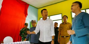 Pj Gubernur Jabar Datangi TPS di Garut