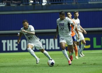 Dramatis! Persib Bandung Imbangi Port FC di Thailand