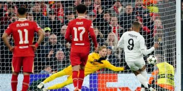 Caoimhin Kelleher Gemilang Gagalkan Penalti Mbappe