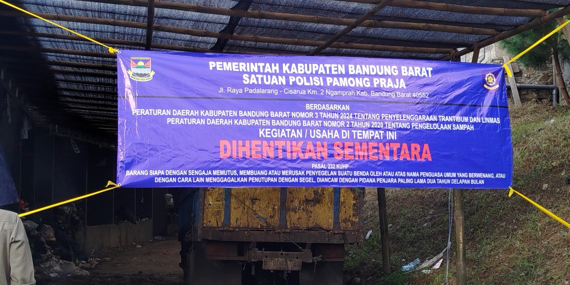 Tempat Pengolahan Sampah Swasta Ditutup Satpol PP