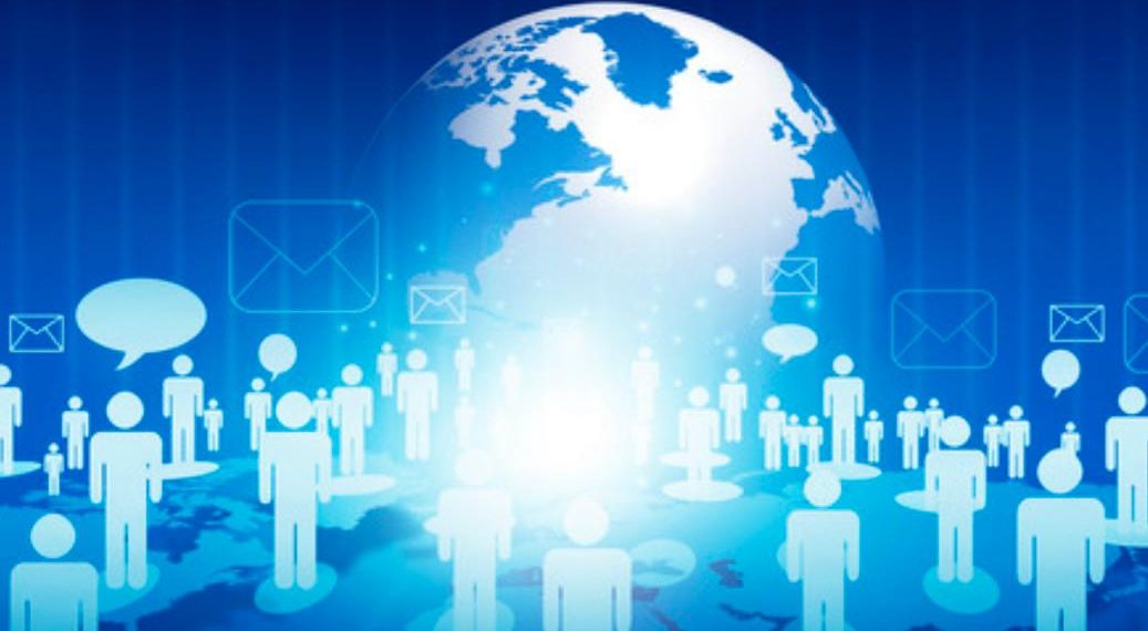 Dinamika Kosakata di Era Media Sosial: Bahasa Gaul dan Implikasinya