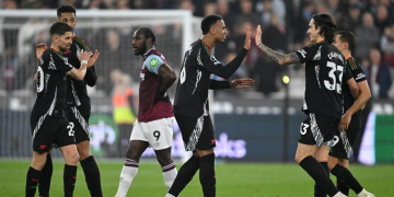 Meriam London Hancurkan West Ham United 5-2