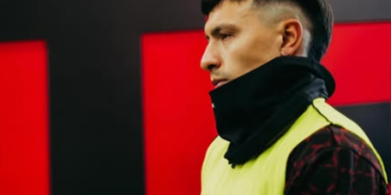 Lisandro Martinez Salahkan Rekan Satu Tim