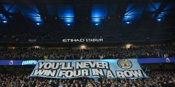 Bruno Fernandes Balas Cemoohan Fans Manchester City