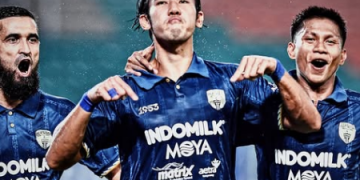 Misi Besar Persita Beri Kekalahan Perdana untuk Persib