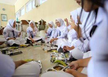 Foto Makan siang