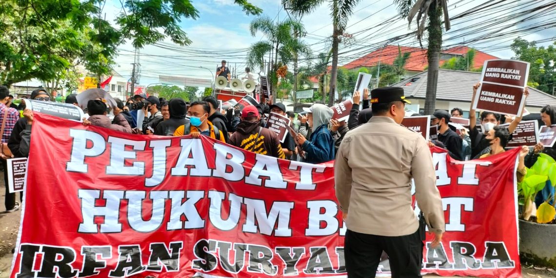 Gerakan Mahasiswa Hukum Indonesia
