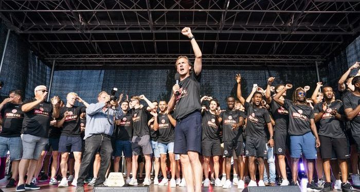 Kluivert Jadi Sosok Panutan, Pastoor Siapkan Taktik