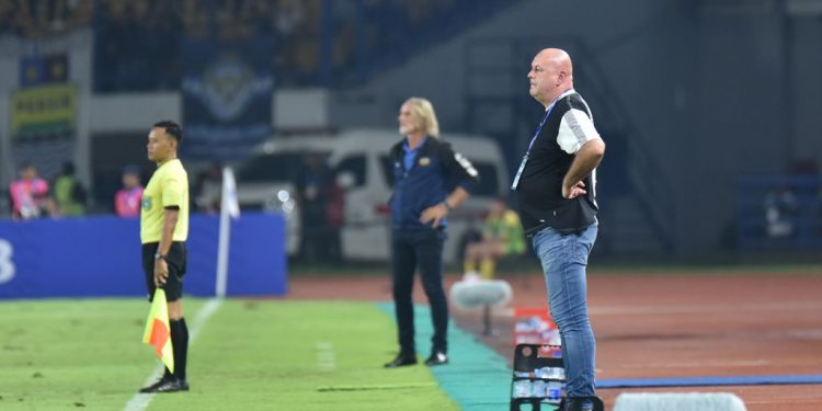 starter Persib vs Persita 2026
