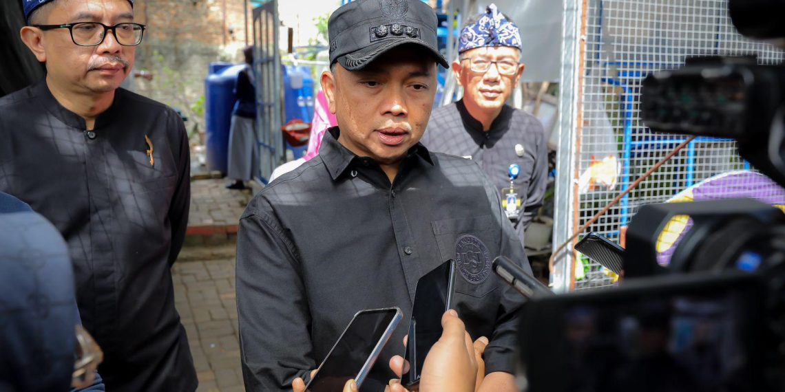 pengelolaan sampah bandung