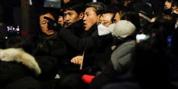 Yoon Suk Yeol akan Ditempatkan di Strap Sel