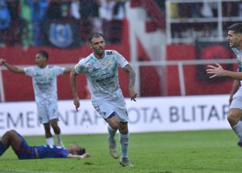 Bojan Hodak soal Kemampuan Magis Tyronne del Pino