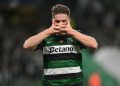 Viktor Gyokeres resmi menyandang predikat top scorer 2024 berkat ukiran 62 golnya. (PATRICIA DE MELO MOREIRA/AFP)
