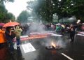 Ratusan Mahasiswa Gelar Aksi “Indonesia Gelap”