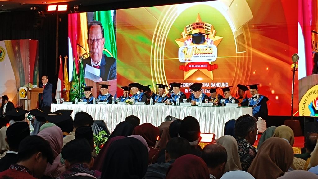 Wisuda STIE Pasundan