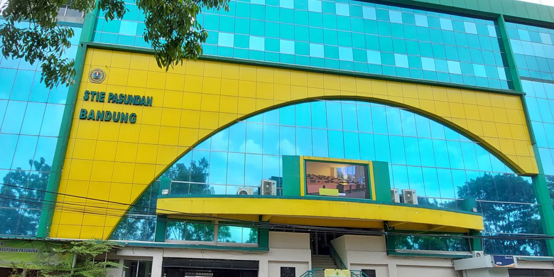 Lulusan STIE Pasundan