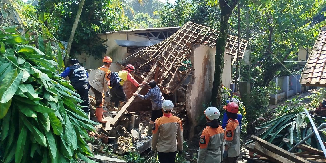 banjir bandang cireundeu