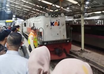 pemudik stasiun bandung