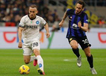 Benitez Soroti Duel Lobotka vs Calhanoglu