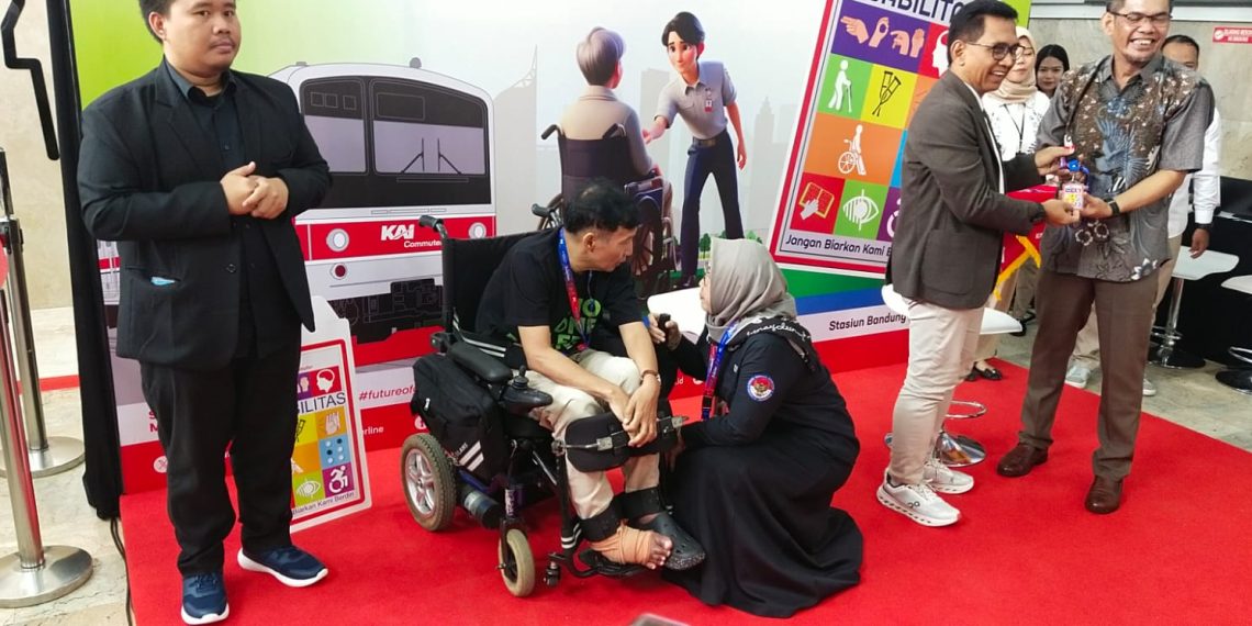 Kartu Disabilitas Kini Berlaku di Bandung, Akses Transportasi Kian Mudah