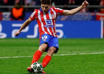 Penalti Julian Alvarez Dianulir, Atletico Tersingkir