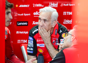 Davide Tardozzi Klarifikasi Isu Tekanan Ban Depan Marc Marquez