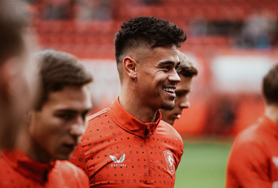 Mees Hilgers dilepas FC Twente
